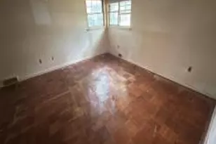 126 Magnolia Dr, Pittsburgh, PA 15116 - Photo 5