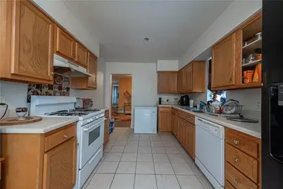 7245 Finance St, Pittsburgh, PA 15208 - Photo 9