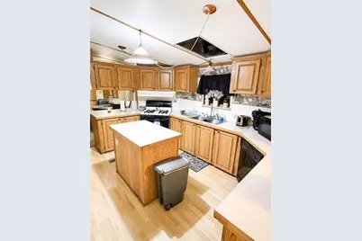 31 Oakview Dr, South Beaver Township, PA 15010 - Photo 3