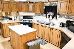 31 Oakview Dr, South Beaver Township, PA 15010 - Photo 3