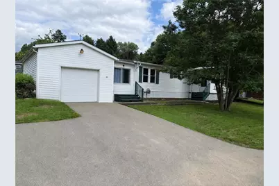 31 Oakview Dr, South Beaver Township, PA 15010 - Photo 1