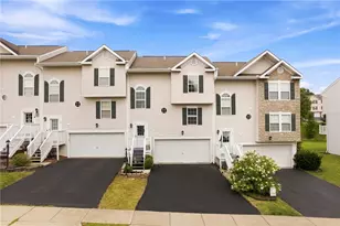 16 Cinque Terra Pl, Finleyville, PA 15332 - Photo 3