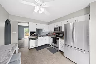 16 Cinque Terra Pl, Finleyville, PA 15332 - Photo 17