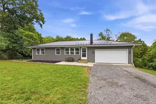2251 Mercer West Middlesex Rd, Lackawannock Township, PA 16159 - Photo 1