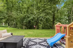 620 Brighton Woods Rd, Pittsburgh, PA 15212 - Photo 37