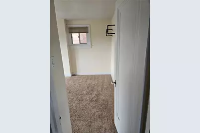 713 Hazelwood Ave, Pittsburgh, PA 15217 - Photo 17