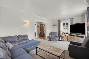 310 Glen Ave, Ellwood City, PA 16117 - Photo 5