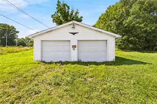 130 S Main St, Somerset Township, PA 15541 - Photo 39