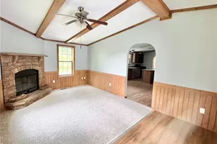 955 S Bridge Rd, South Franklin, PA 15329 - Photo 17
