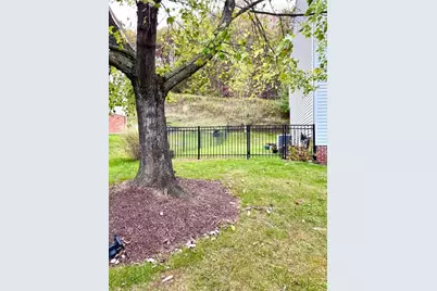 1214 Sandstone Ct E, West Deer, PA 15084 - Photo 5