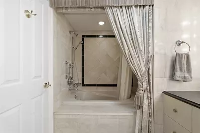 111 Grandview Ave #703, Pittsburgh, PA 15211 - Photo 33
