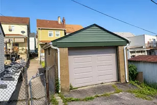 321 8th St, Pittsburgh, PA 15215 - Photo 13