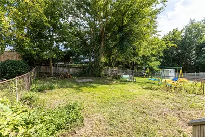 526 Dippold Ave, Baden, PA 15005 - Photo 27