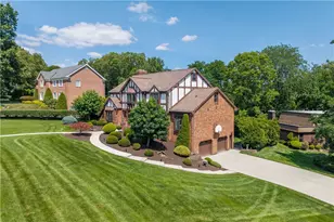 2665 Gloucester Dr, Pittsburgh, PA 15241 - Photo 3