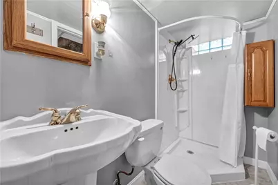 616 Rossmore Ave, Pittsburgh, PA 15226 - Photo 19