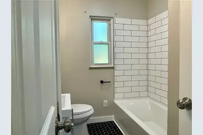 1016 Weber St, Pittsburgh, PA 15221 - Photo 25