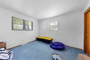 538 Newport Dr, Hempfield Township, PA 15601 - Photo 25