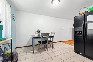 538 Newport Dr, Hempfield Township, PA 15601 - Photo 15