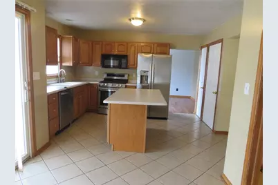 113 Kilarney Dr, Hempfield Township, PA 15639 - Photo 13