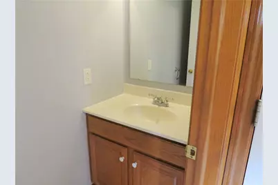 113 Kilarney Dr, Hempfield Township, PA 15639 - Photo 3