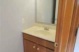 113 Kilarney Dr, Hempfield Township, PA 15639 - Photo 3