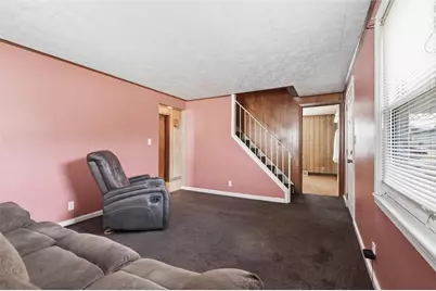 207 Westwood Ave, Masontown, PA 15461 - Photo 5