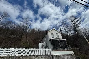1881 Noble St, Pittsburgh, PA 15215 - Photo 3