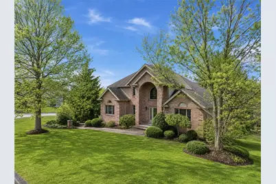 1000 Fawn Valley Dr, Cecil, PA 15317 - Photo 3