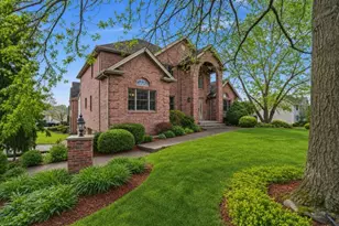 1000 Fawn Valley Dr, Cecil, PA 15317 - Photo 1