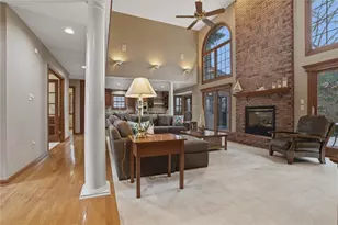 1000 Fawn Valley Dr, Cecil, PA 15317 - Photo 9