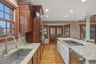 1000 Fawn Valley Dr, Cecil, PA 15317 - Photo 13