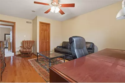 1000 Fawn Valley Dr, Cecil, PA 15317 - Photo 27