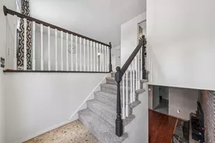 44 Chris Ct, Pittsburgh, PA 15239 - Photo 5