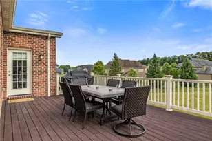 124 Majestic Dr, Cranberry Township, PA 16046 - Photo 25