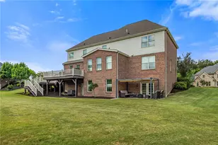 124 Majestic Dr, Cranberry Township, PA 16046 - Photo 27