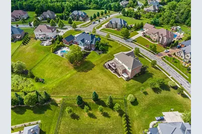 124 Majestic Dr, Cranberry Township, PA 16046 - Photo 35