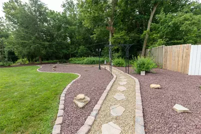 175 Ellsworth St, California, PA 15419 - Photo 39