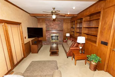 175 Ellsworth St, California, PA 15419 - Photo 9