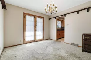 38 Jefferson Ave, Monessen, PA 15062 - Photo 11