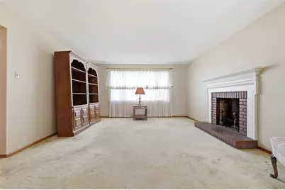 38 Jefferson Ave, Monessen, PA 15062 - Photo 9