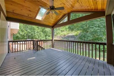 246 Timber Dr, Trafford, PA 15085 - Photo 17
