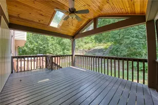246 Timber Dr, Trafford, PA 15085 - Photo 17