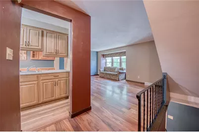 246 Timber Dr, Trafford, PA 15085 - Photo 5