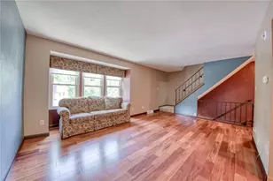 246 Timber Dr, Trafford, PA 15085 - Photo 9