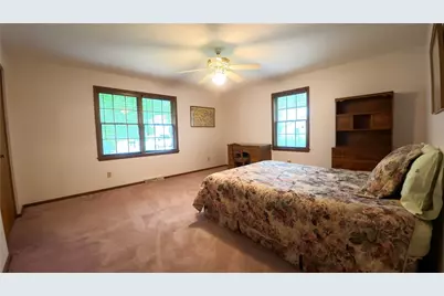 40 Forest Glen Dr, Pine Township, PA 16127 - Photo 15