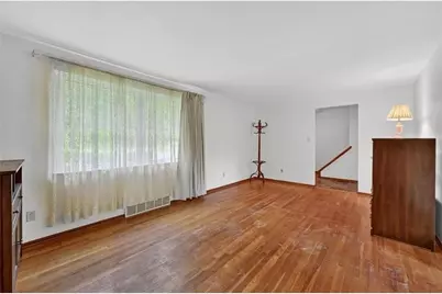 2975 Leechburg Rd, Pittsburgh, PA 15239 - Photo 5