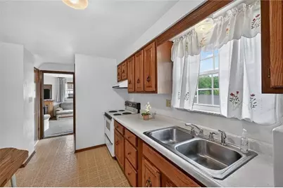 2975 Leechburg Rd, Pittsburgh, PA 15239 - Photo 3