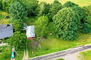 30 Gruber Rd, Hempfield Township, PA 16130 - Photo 5