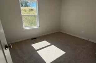 124 Heim Ct, Pittsburgh, PA 15116 - Photo 17