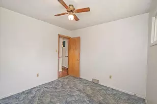2488 Banks School Rd, Hampton, PA 15044 - Photo 21